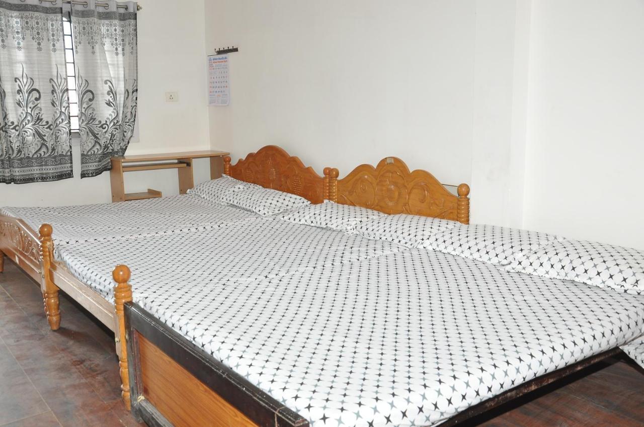 Hostel White House Anandagiri Tamilnadu - Tamilnadu - Kodaikanal Exterior foto